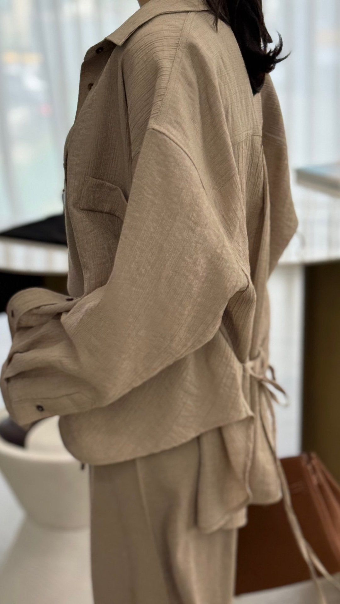 Wool-Tencel Crinkle Belted Overfit Shirt - Mocha Mousse