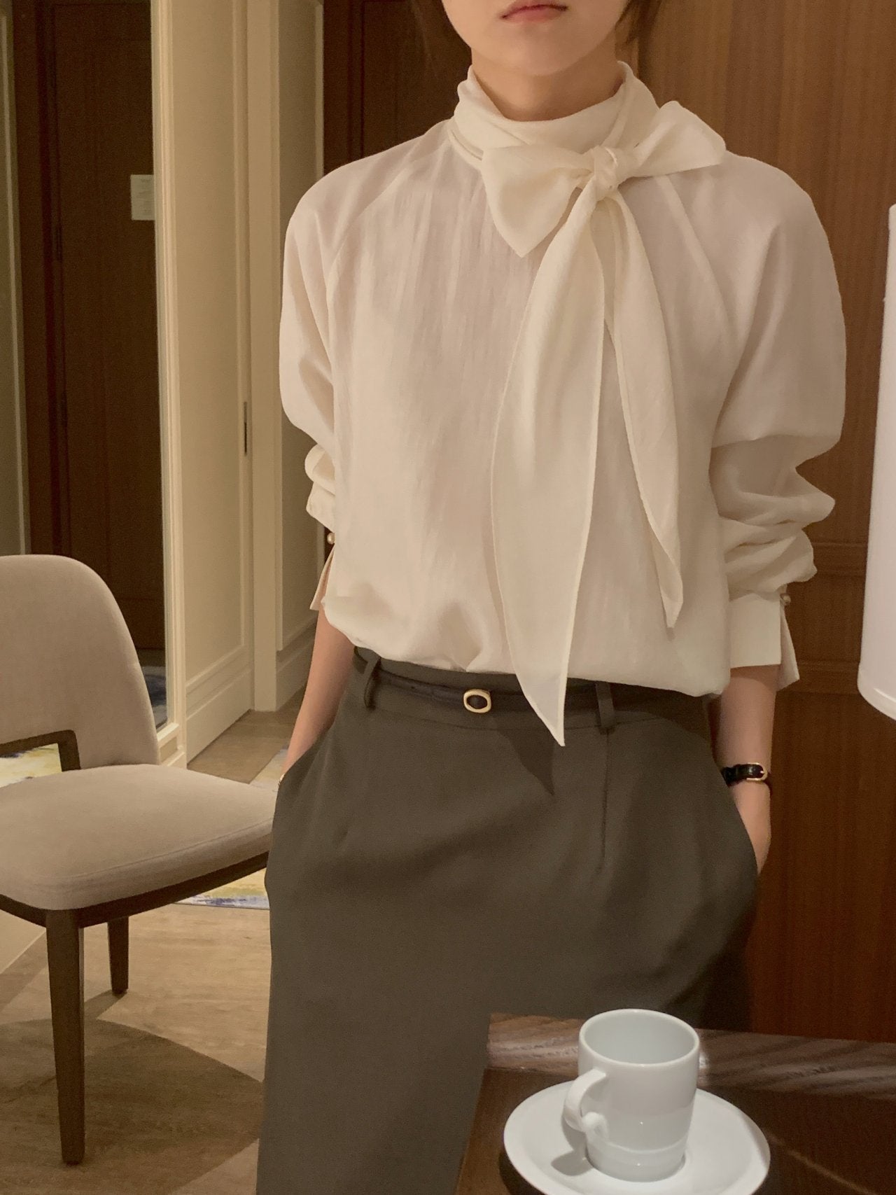 [Best Seller] Premium Raglan Tie Blouse