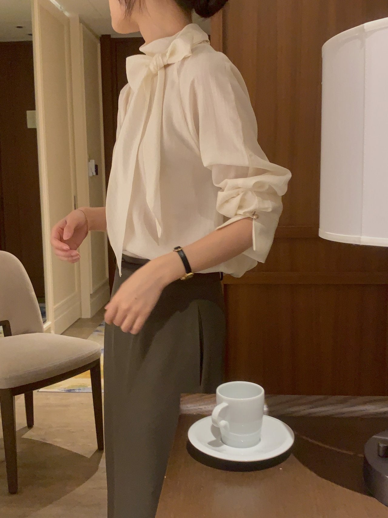 [Best Seller] Premium Raglan Tie Blouse