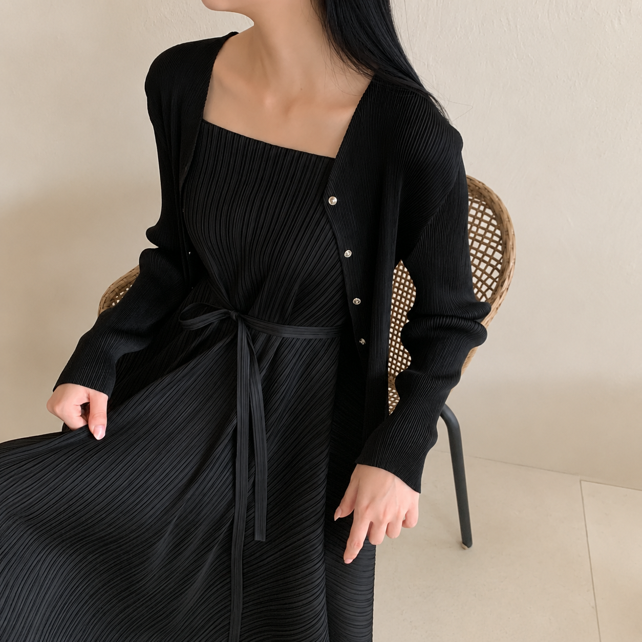 Premium Pleated Strappy Balloon Maxi Dress