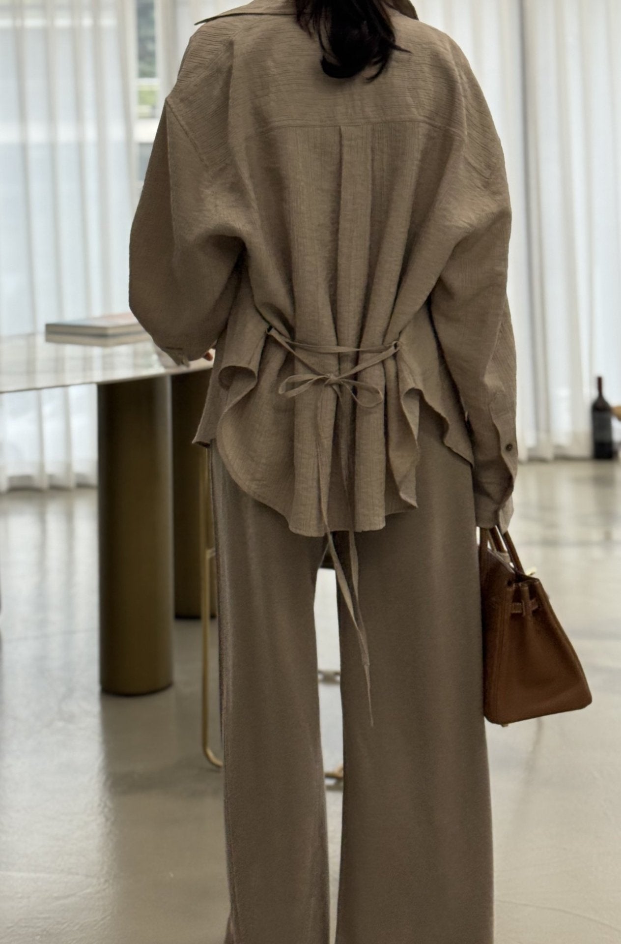 Wool-Tencel Crinkle Belted Overfit Shirt - Mocha Mousse