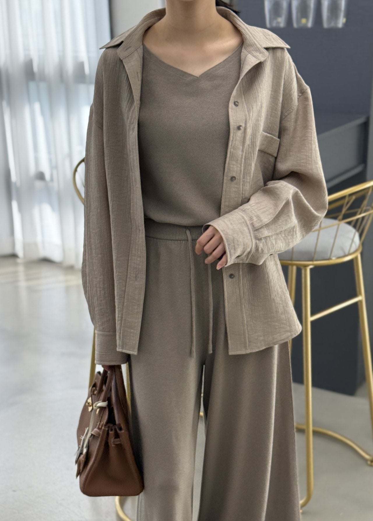 Wool-Tencel Crinkle Belted Overfit Shirt - Mocha Mousse