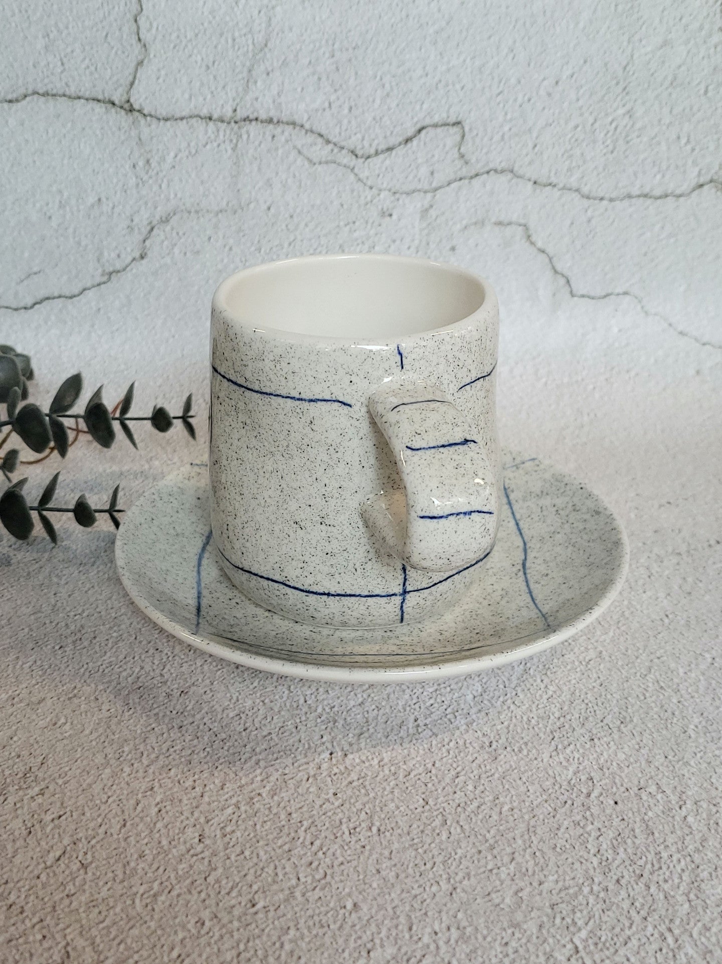 [Handmade Korean Ceramics] Crumpled Silhouette Blue Line Mug Set