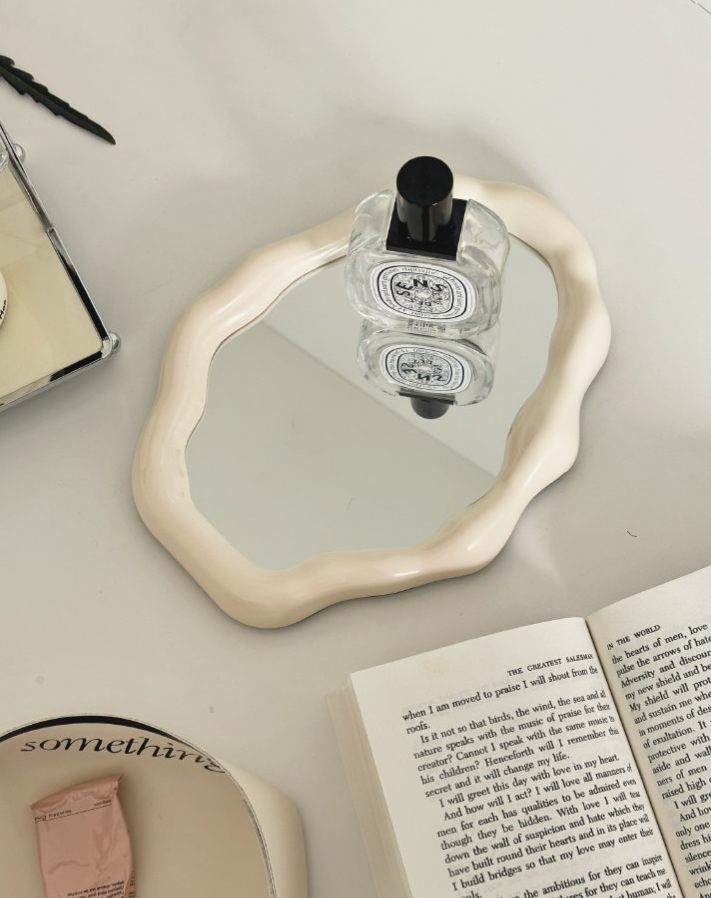 [Made in Korea] Asymmetrical Art Mirror