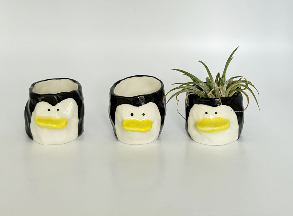 [Handmade Korean Ceramics] Big Beak Penguin Soju Cup