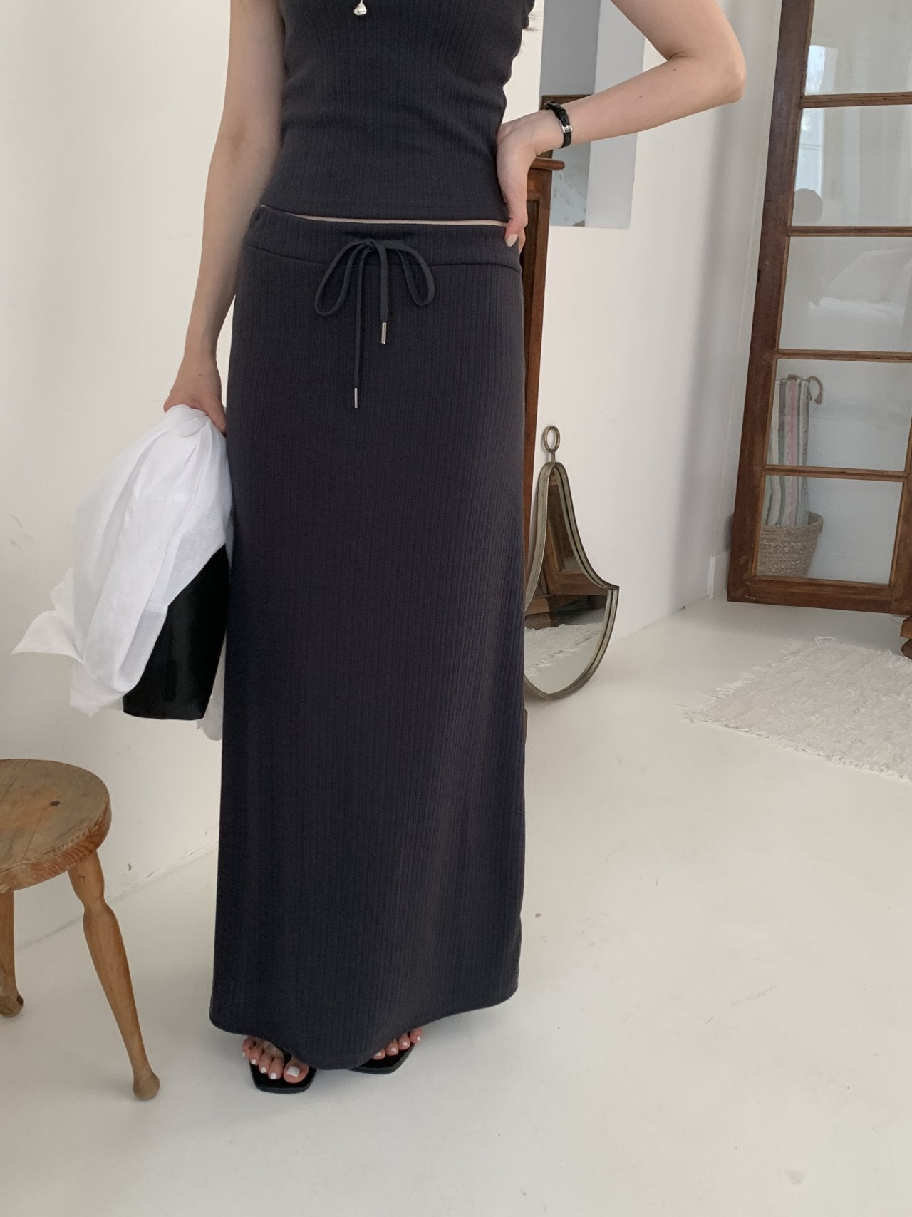 Halter-Neck & Long Skirt Set
