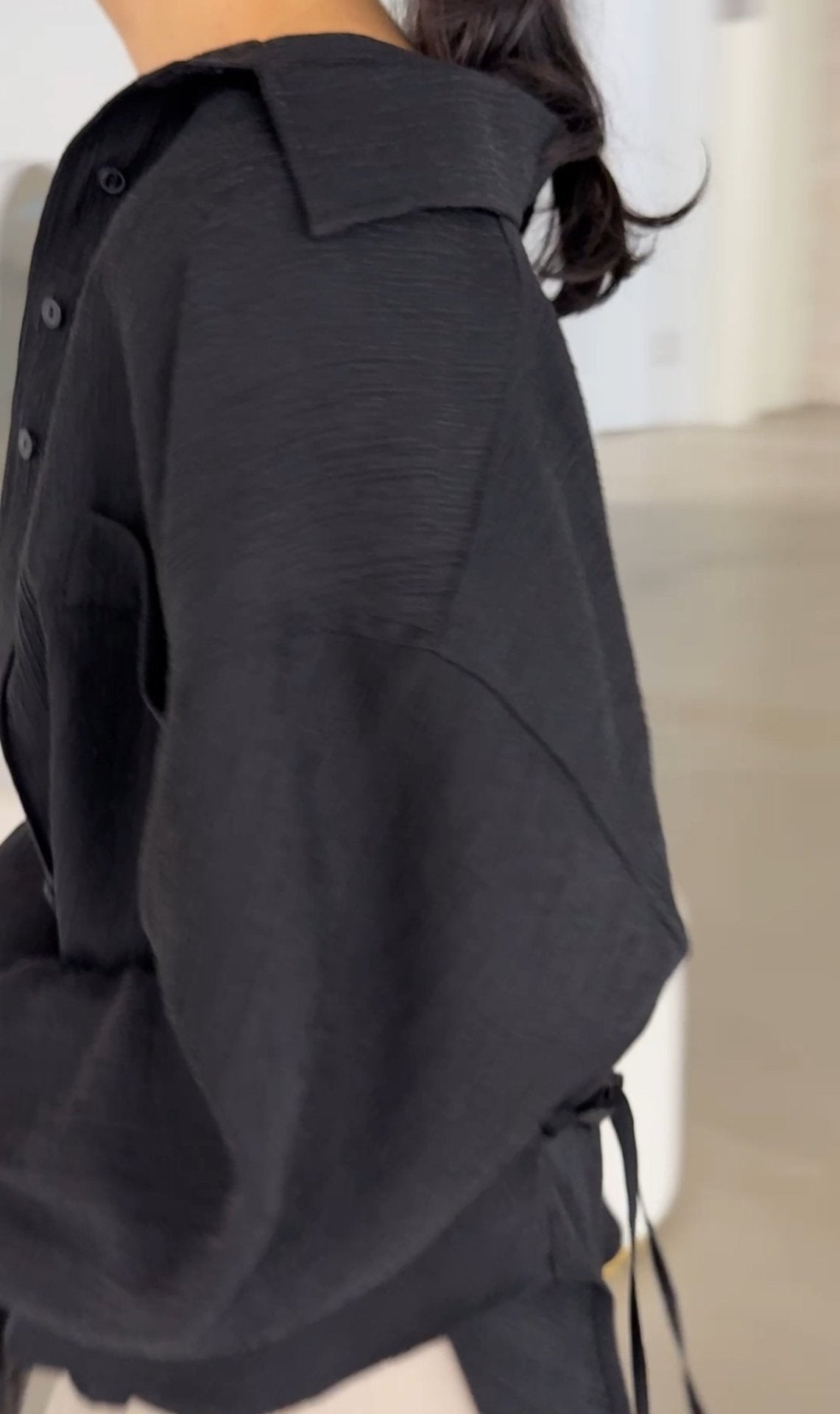 Wool-Tencel Crinkle Belted Overfit Shirt - Black