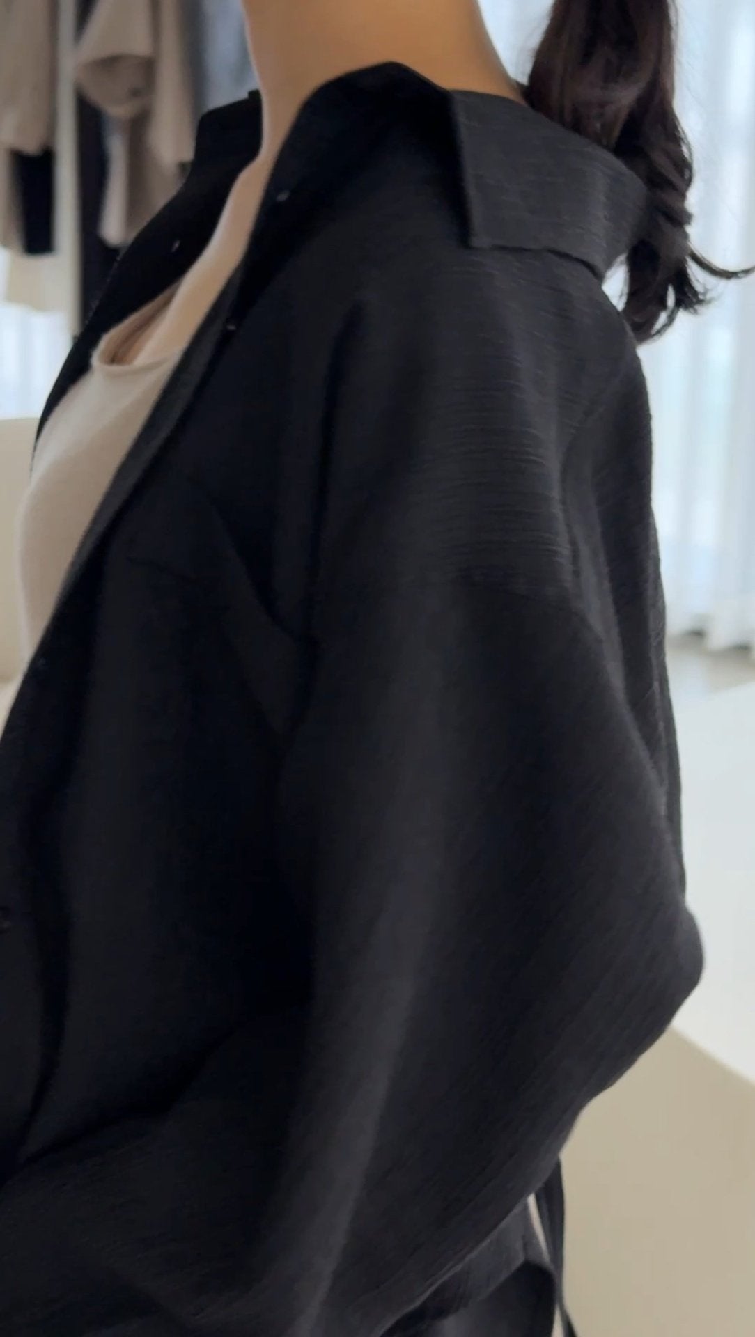 Wool-Tencel Crinkle Belted Overfit Shirt - Black