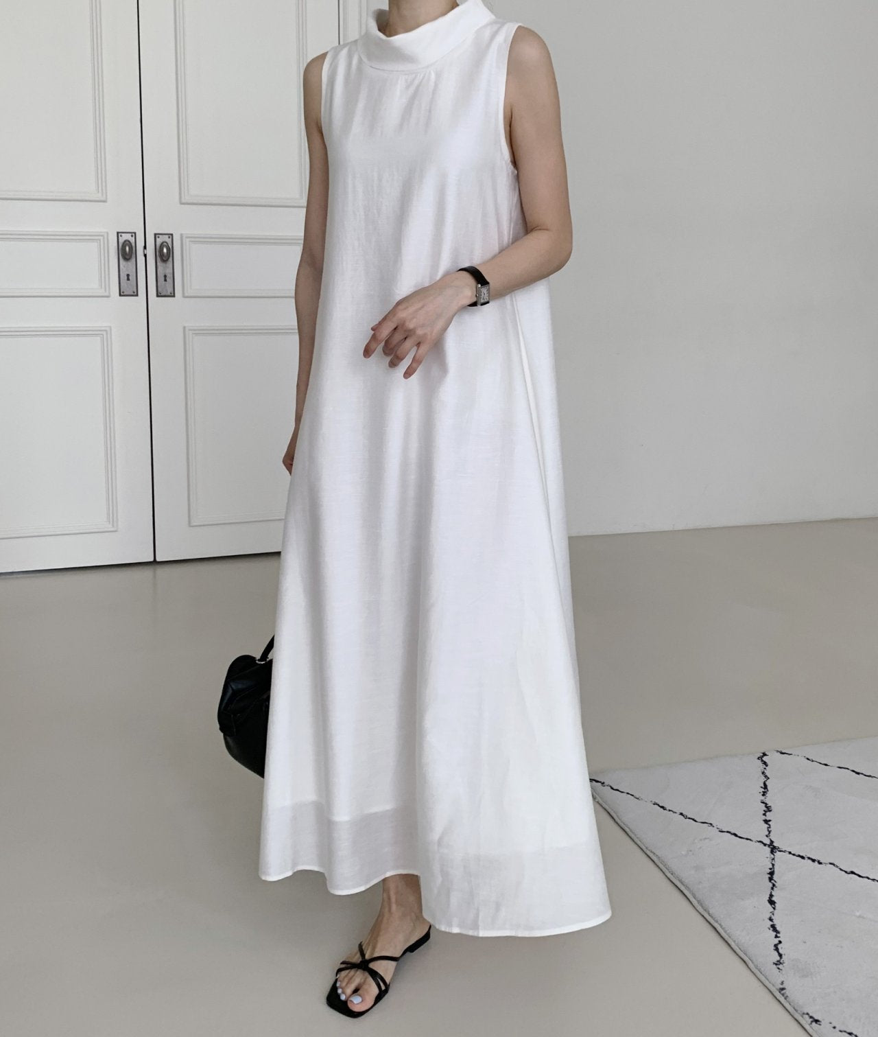 Elegant Satin Soirée Dress