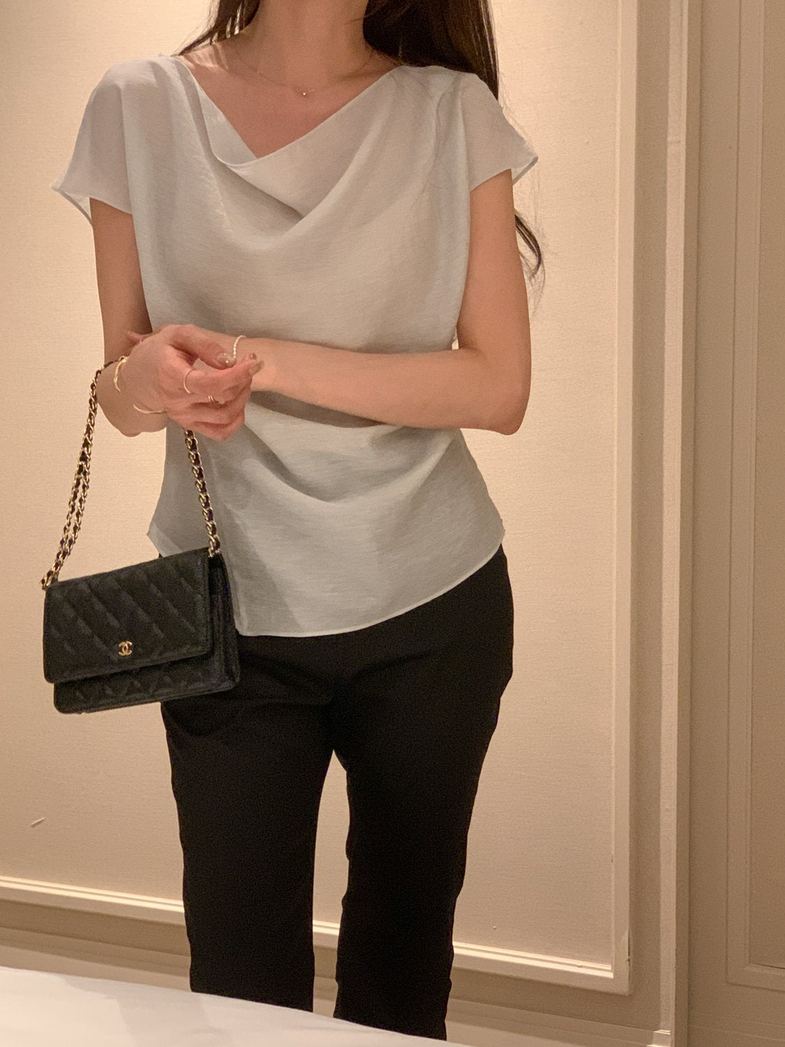 Drape Slim Blouse