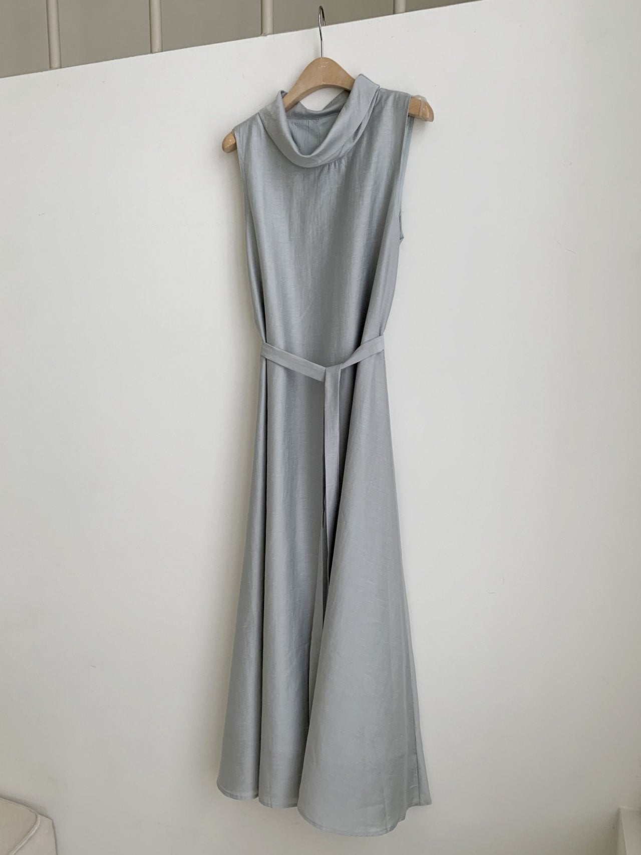 Elegant Satin Soirée Dress