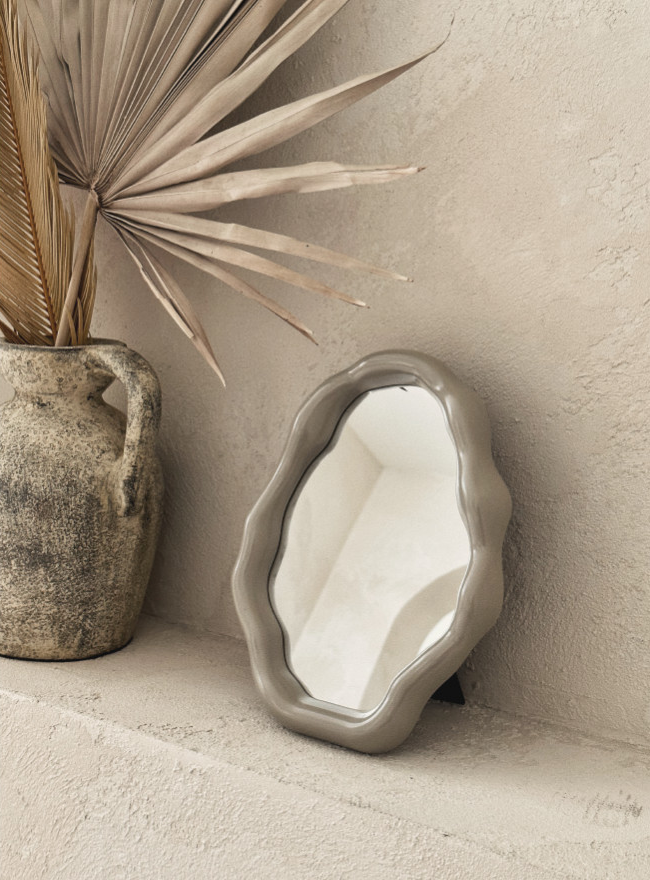 [Made in Korea] Asymmetrical Art Mirror