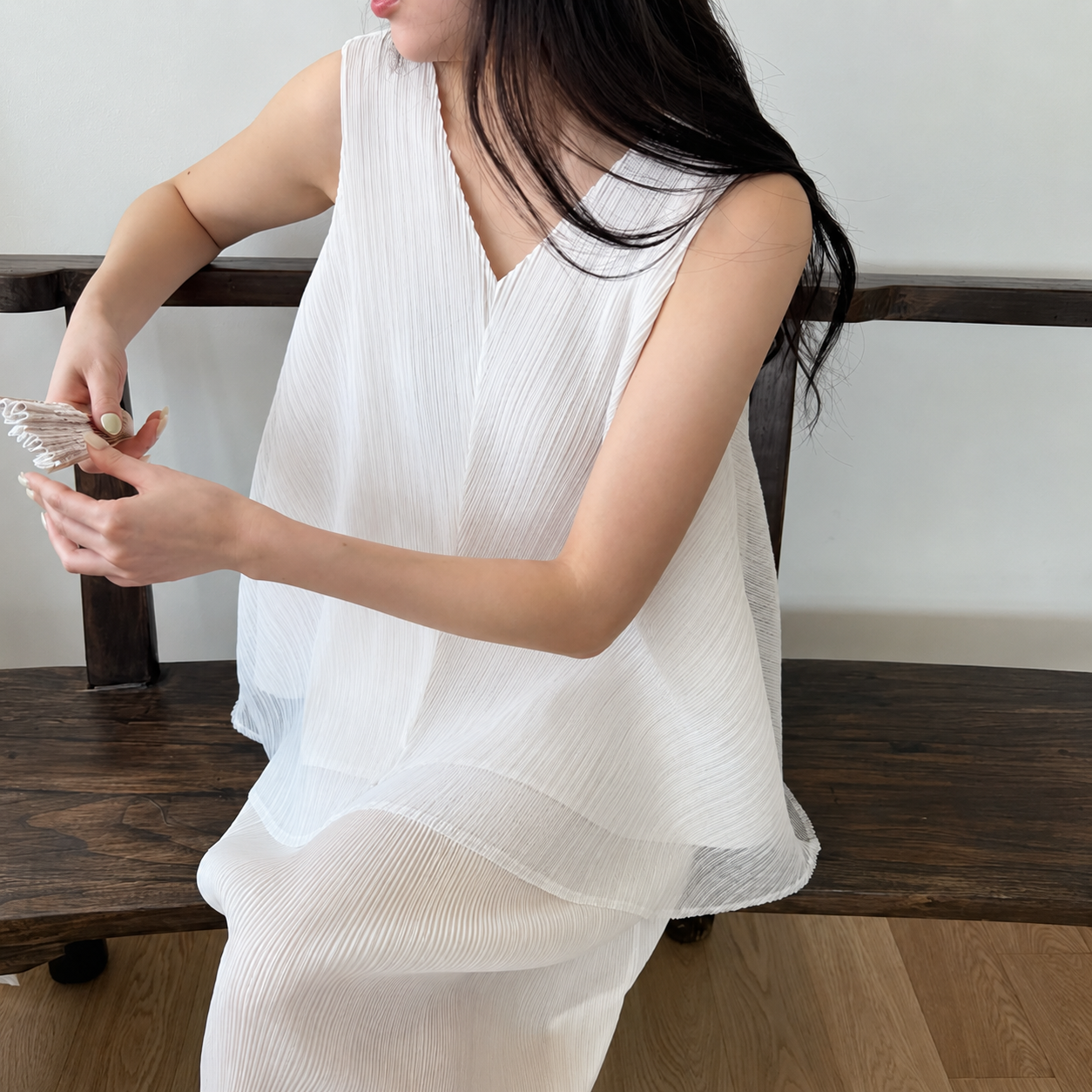 Pleats Flare Slip Top