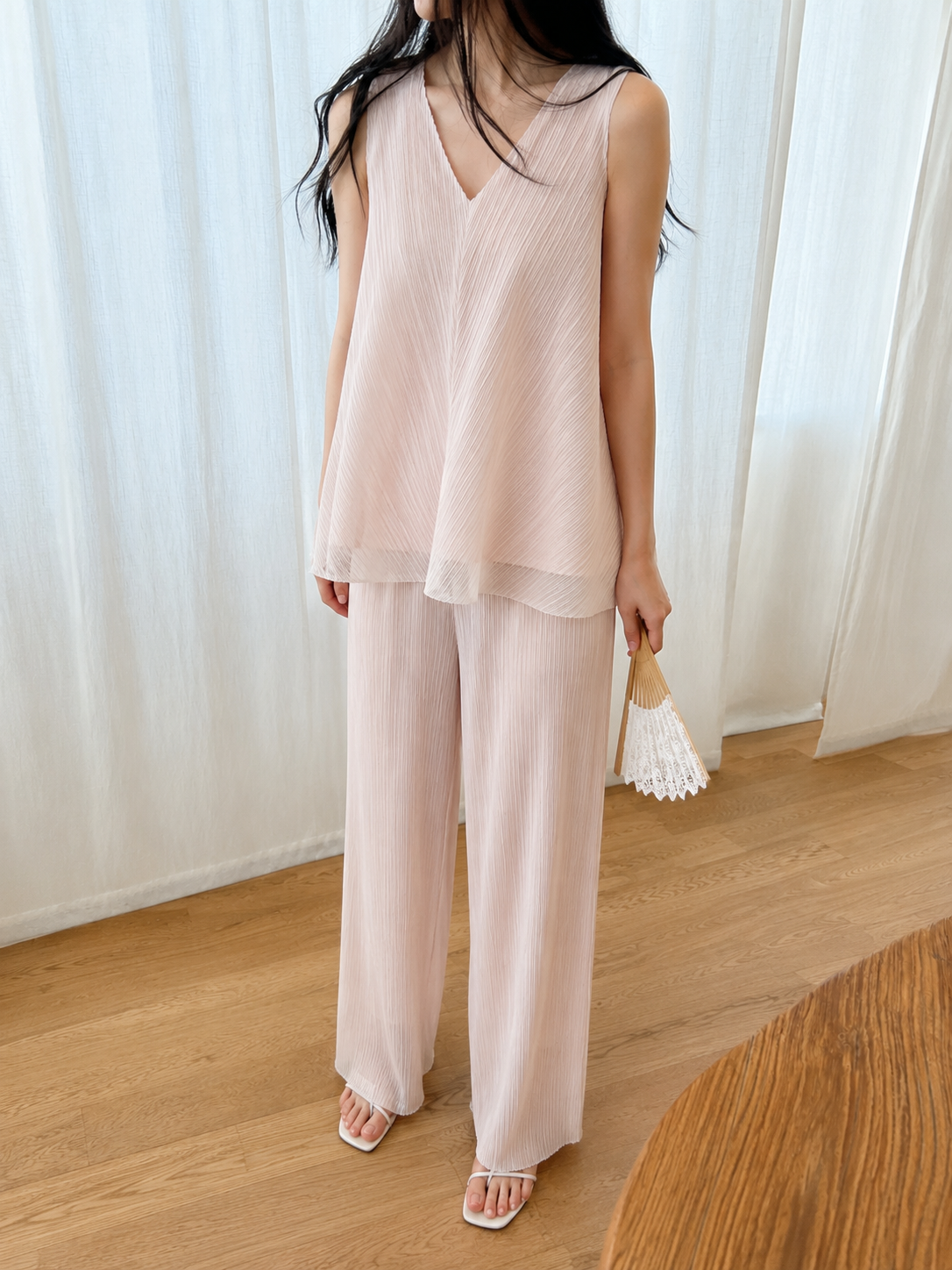 Pleats Flare Slip Top