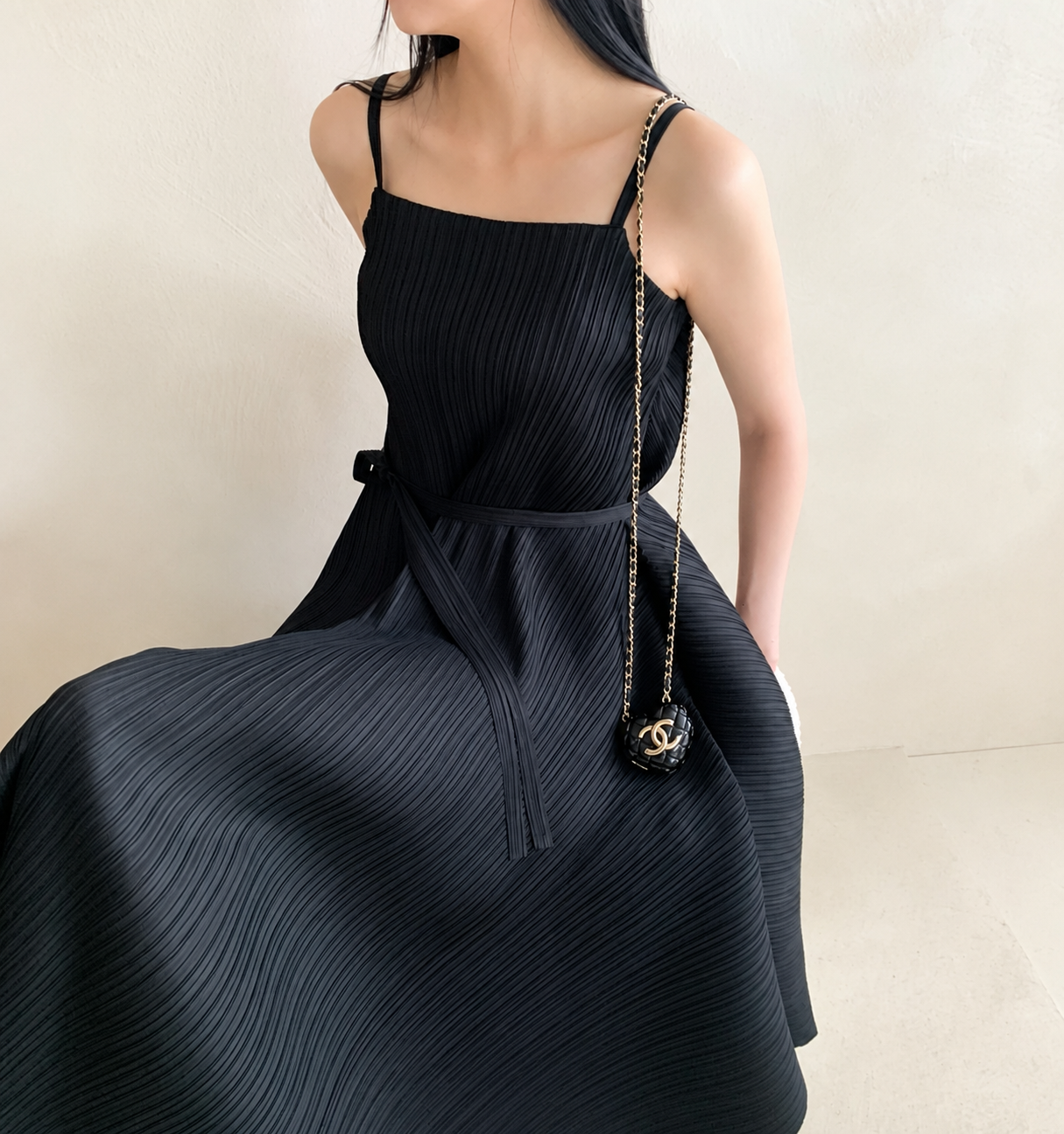 Premium Pleated Strappy Balloon Maxi Dress