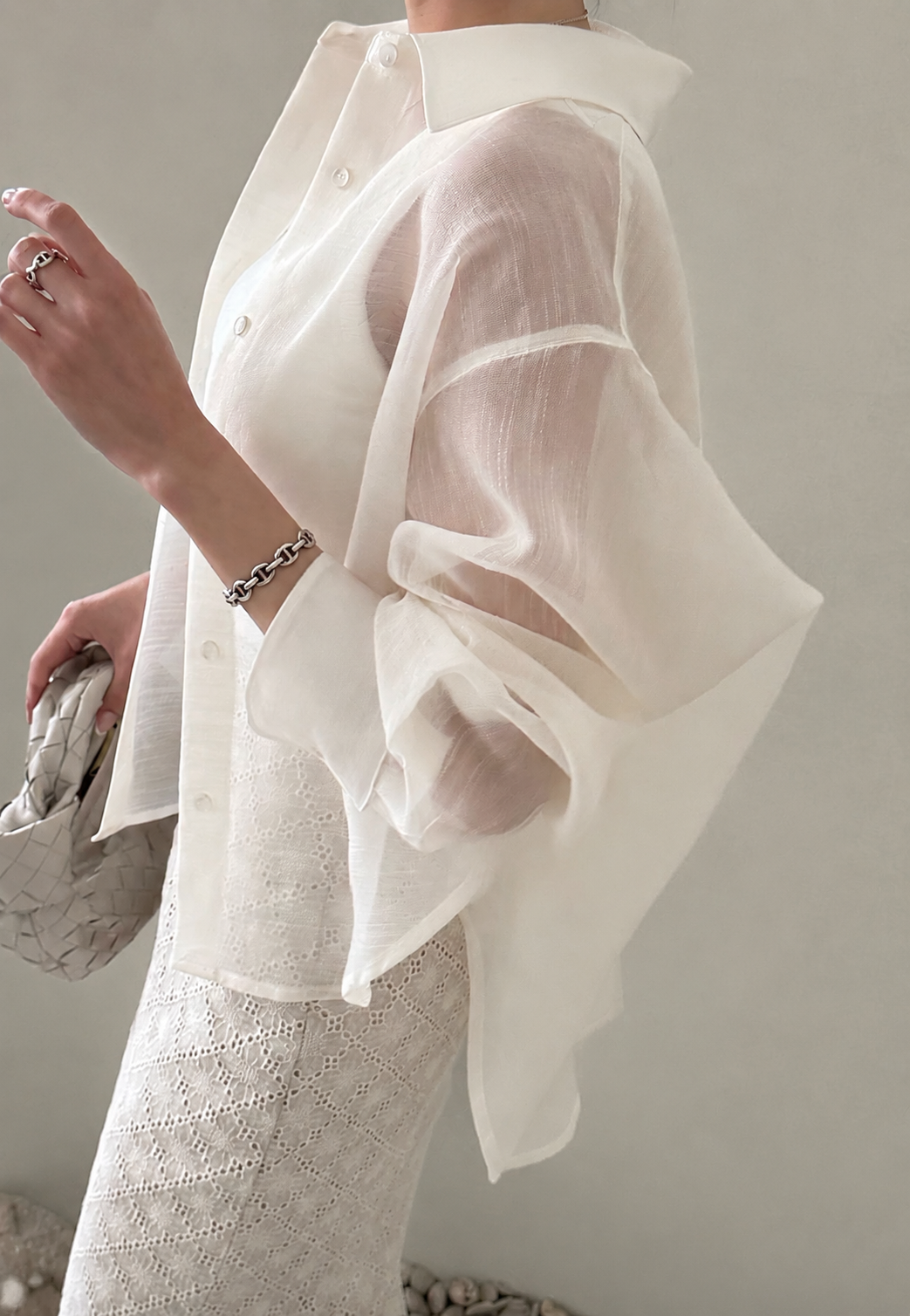 Airy Structure Volume Shirt