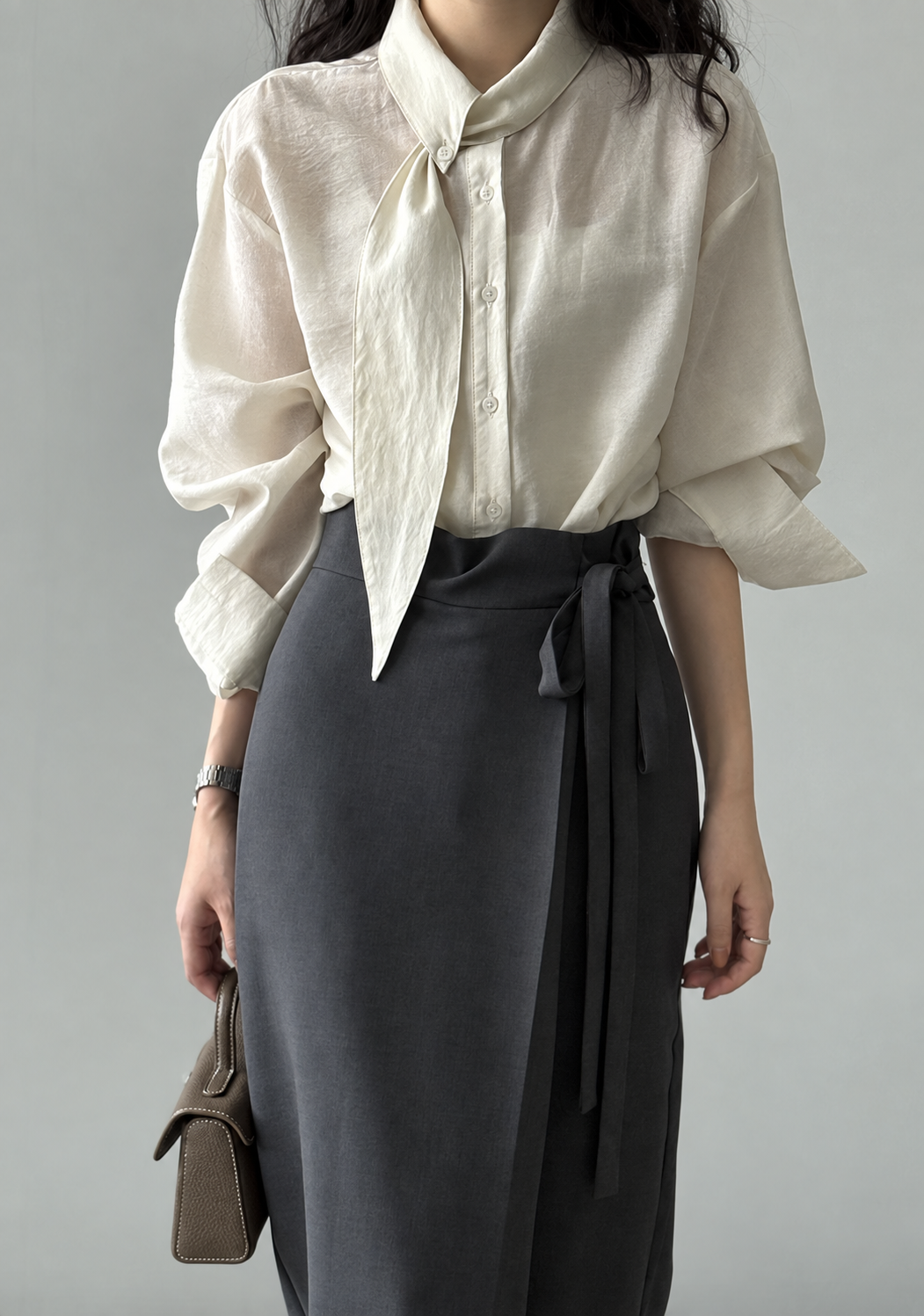 Serein Scarf Neck Long Sleeve Shirt