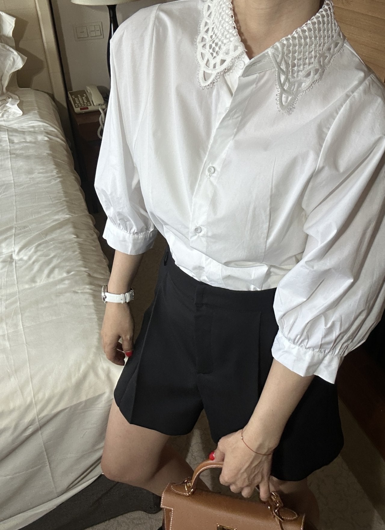 Lace Collar Volume Puff Shirt