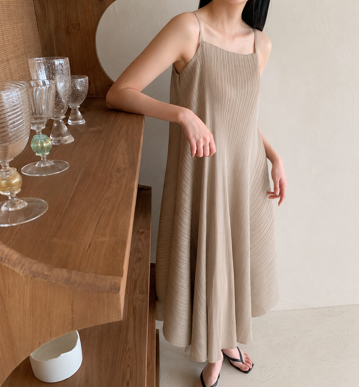 Premium Pleated Strappy Balloon Maxi Dress