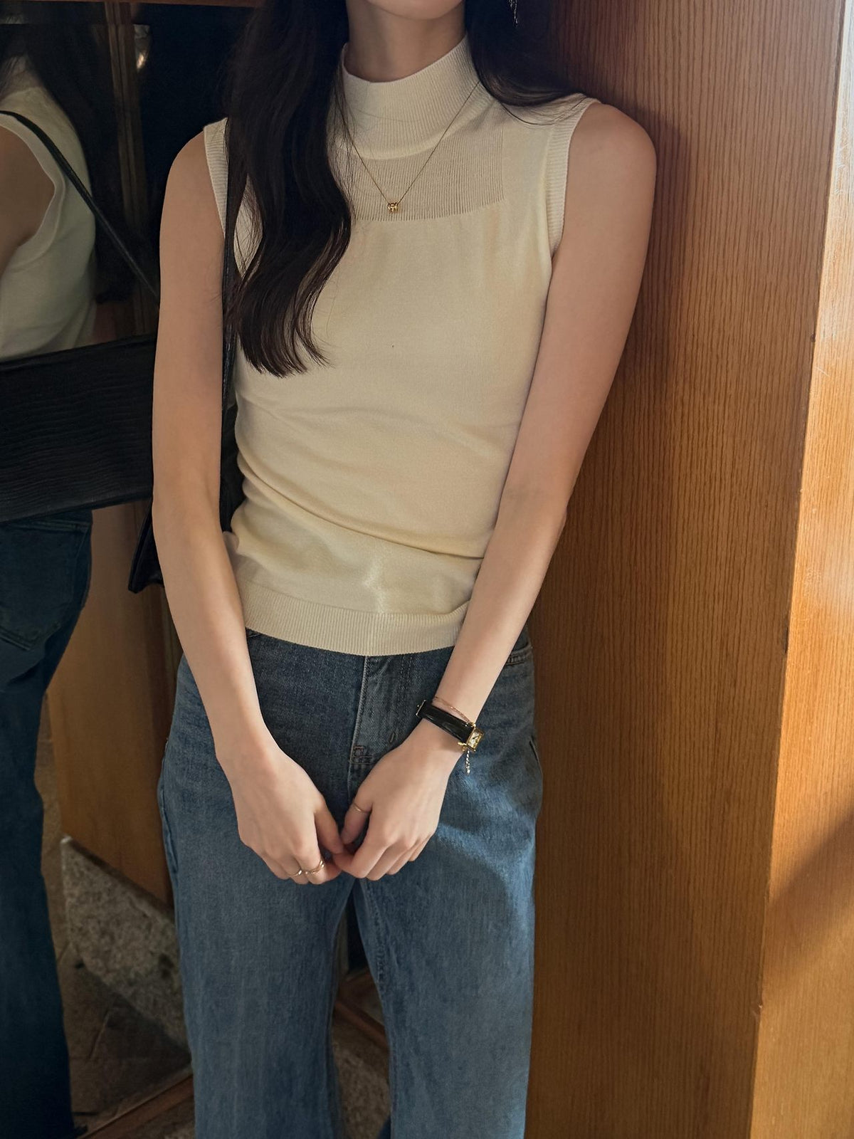 Soft Veil Sleeveless Knit