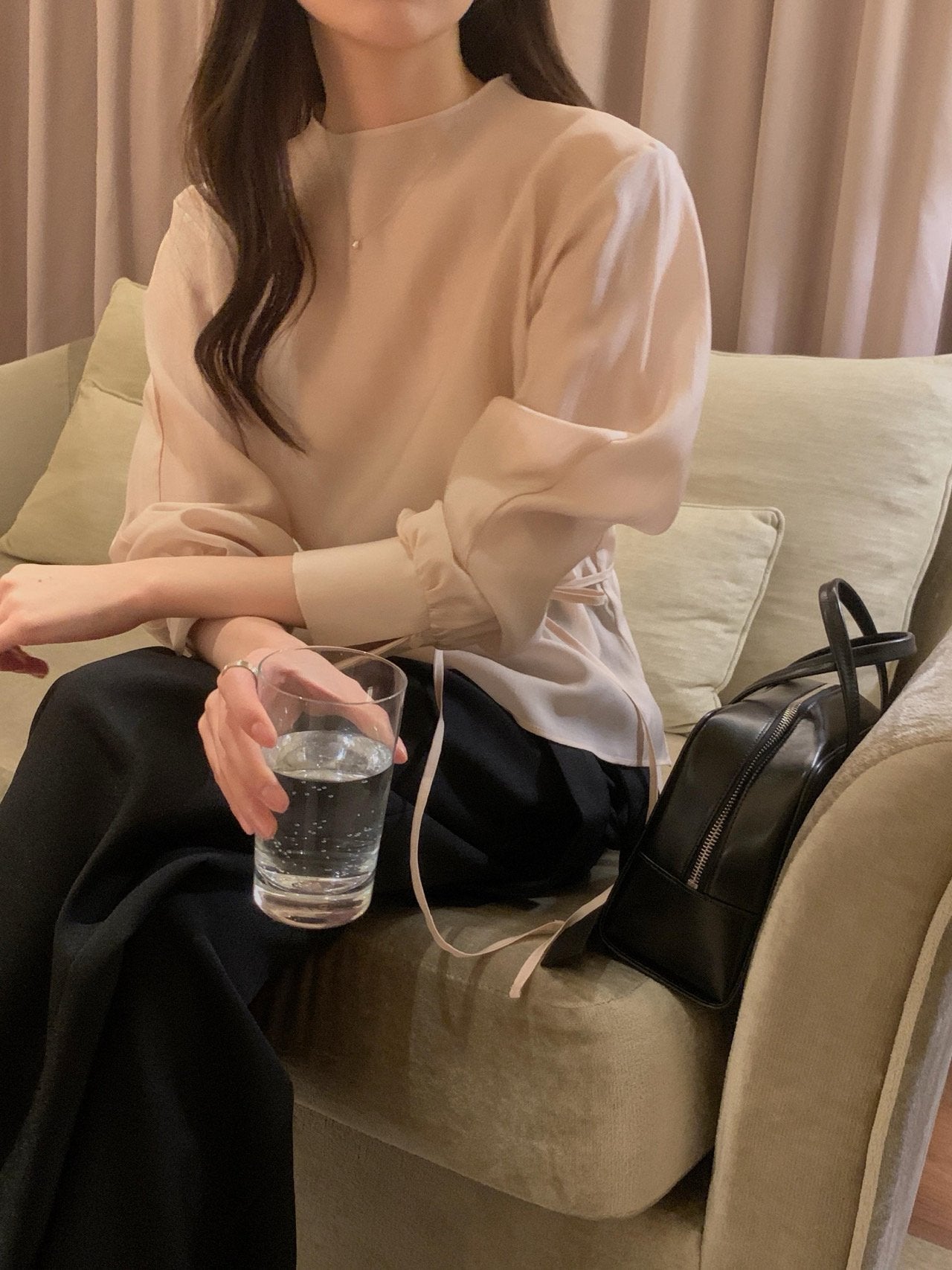 Moment Half Neck Blouse