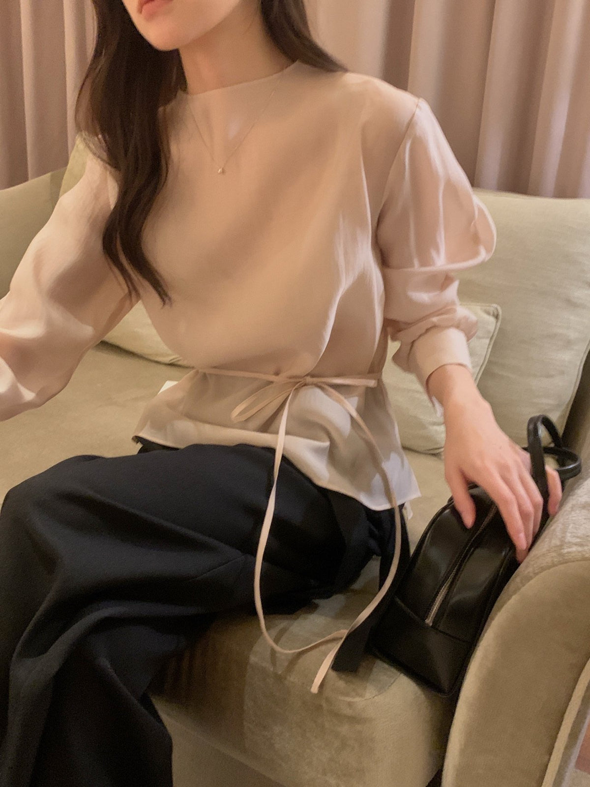 Moment Half Neck Blouse