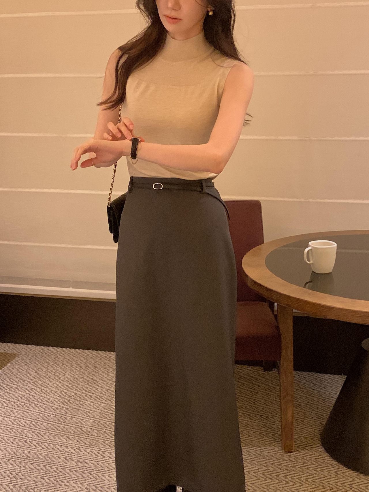 Soft Veil Sleeveless Knit