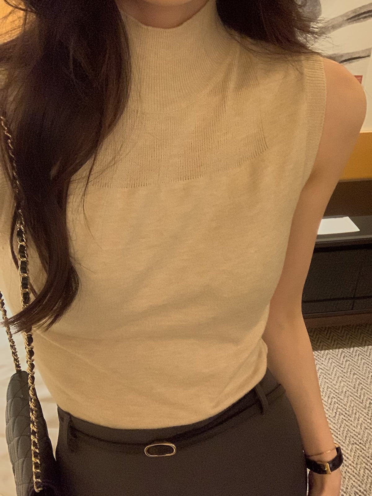 Soft Veil Sleeveless Knit
