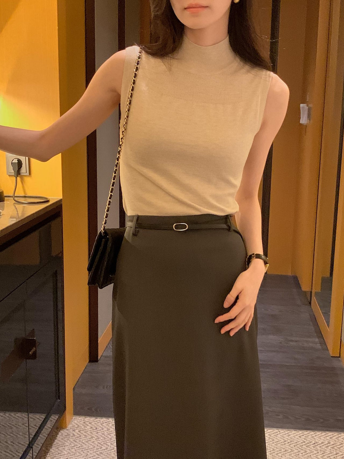 Soft Veil Sleeveless Knit