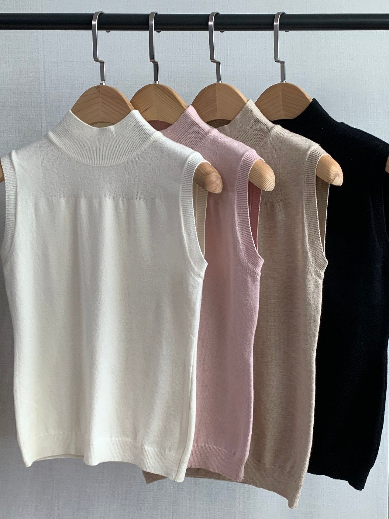Soft Veil Sleeveless Knit