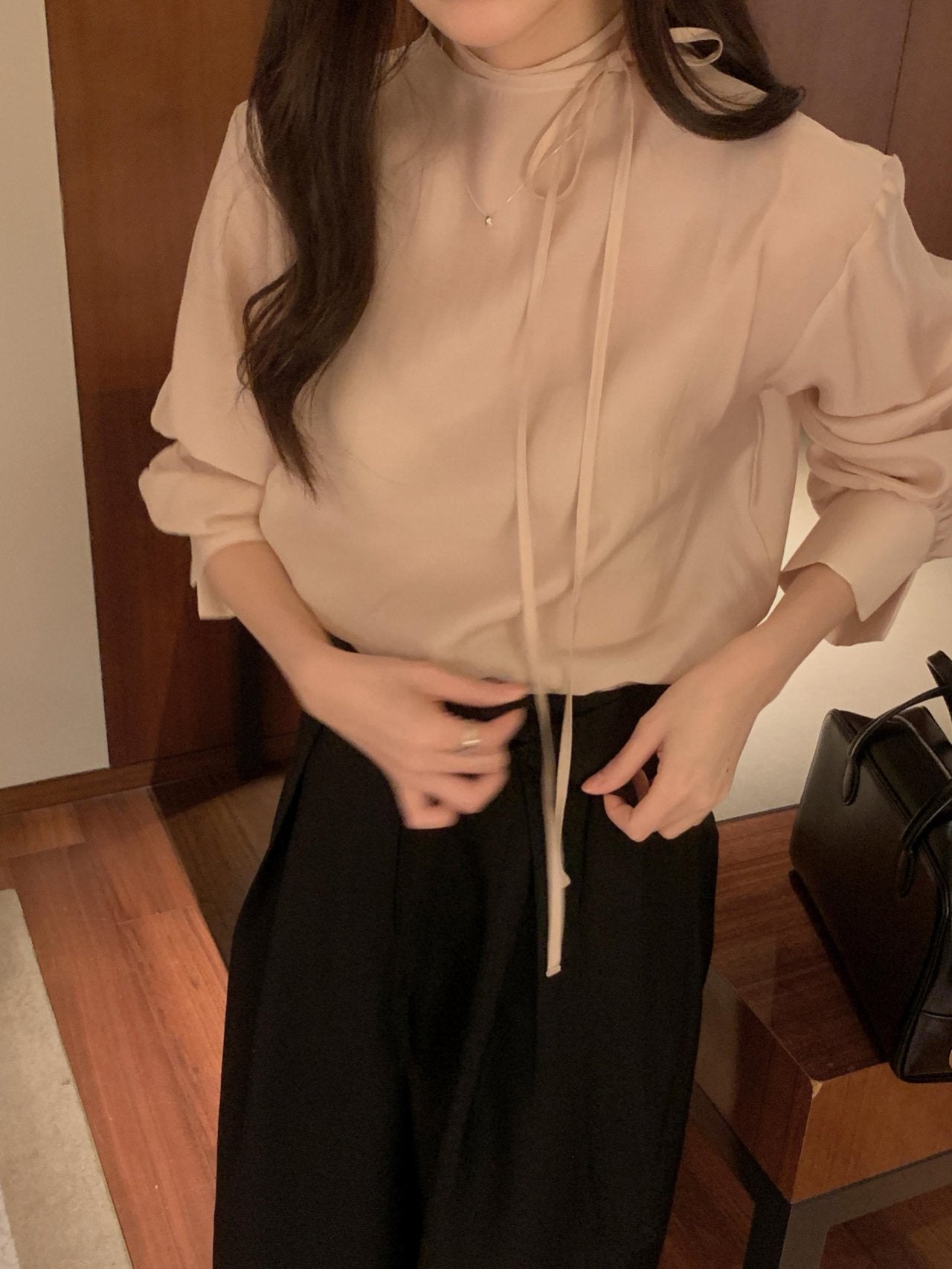 Moment Half Neck Blouse
