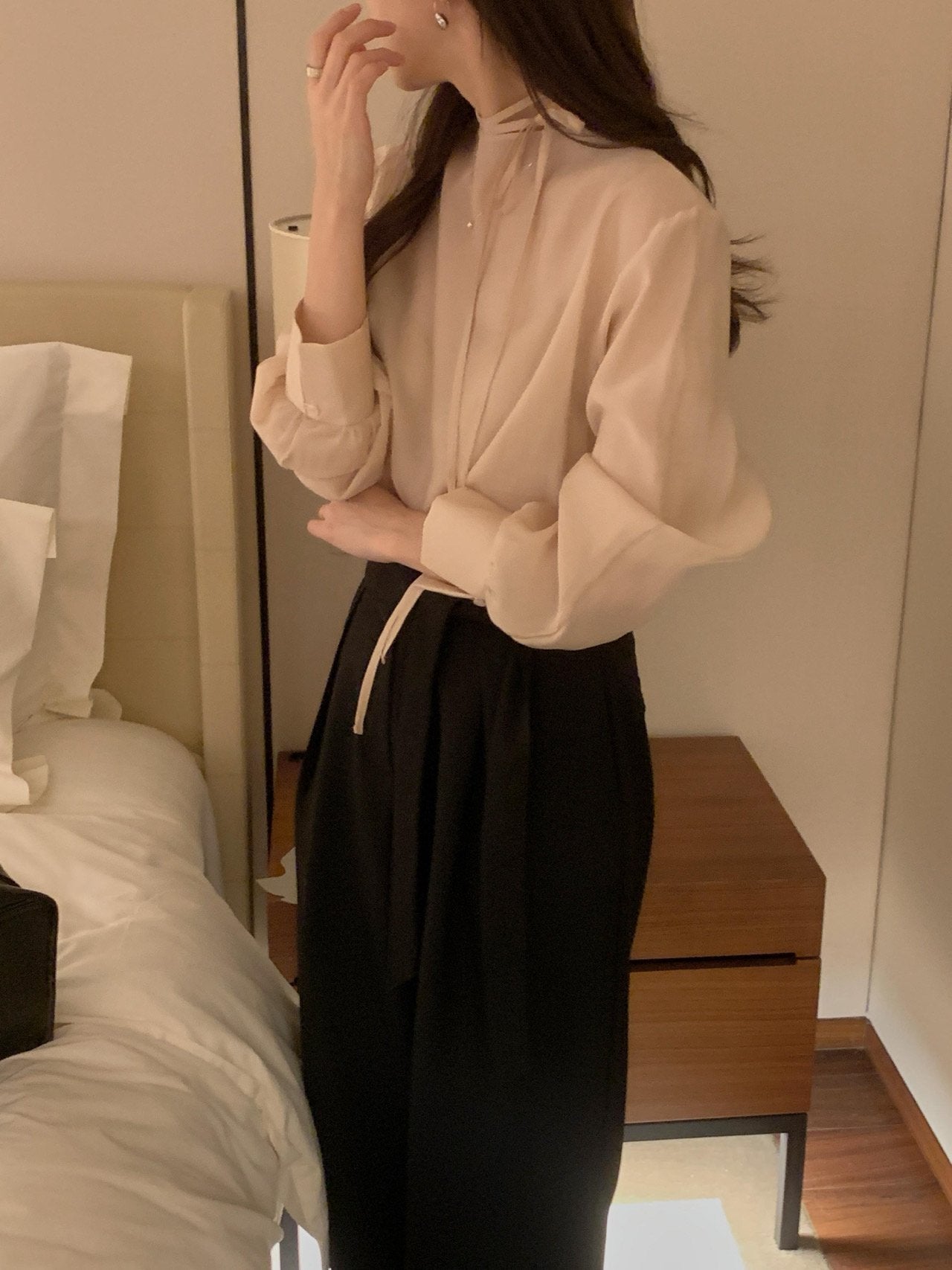 Moment Half Neck Blouse