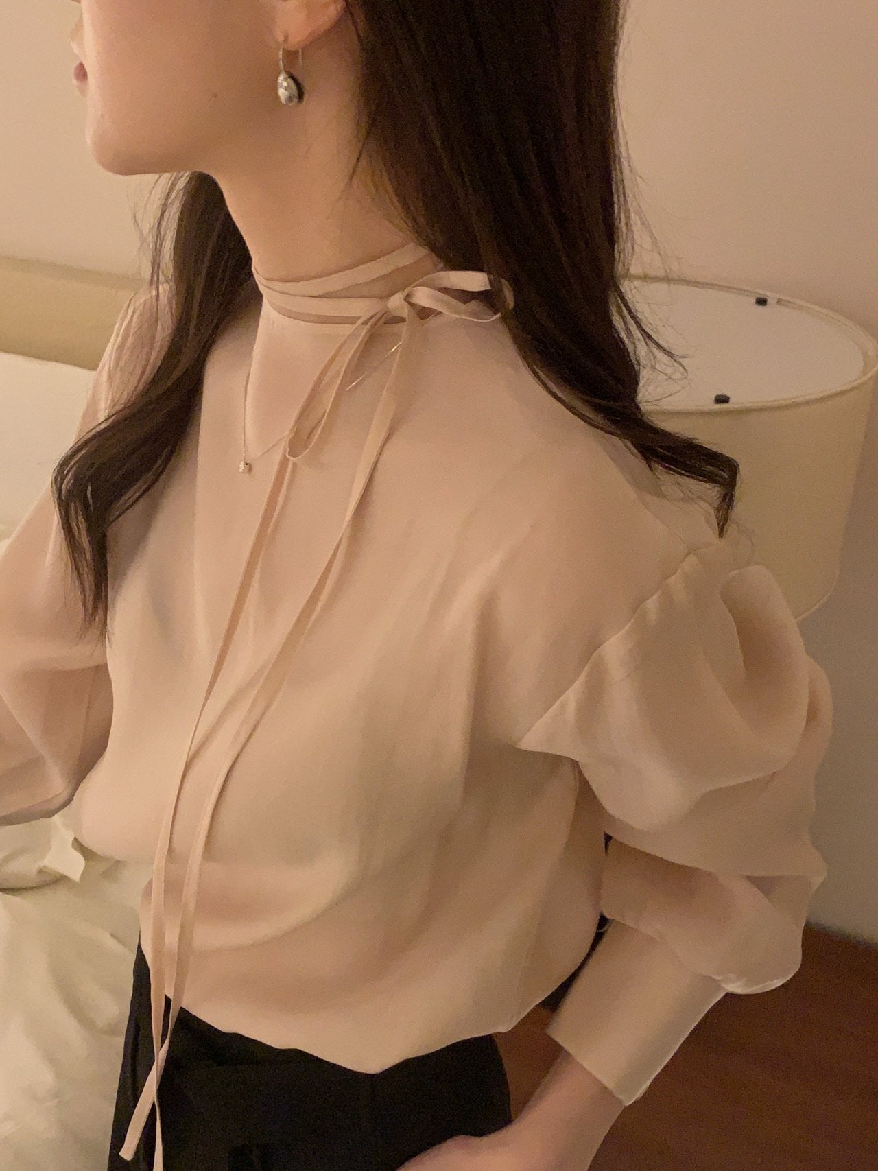 Moment Half Neck Blouse