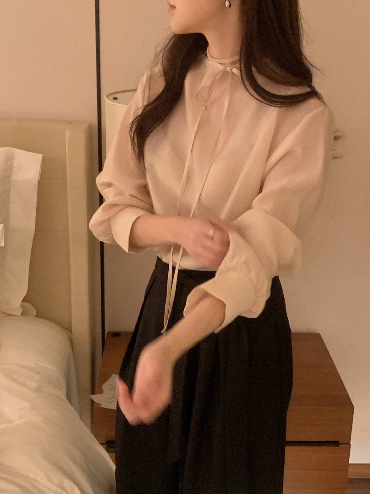 Moment Half Neck Blouse