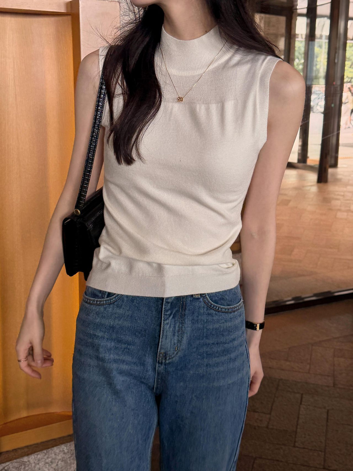 Soft Veil Sleeveless Knit