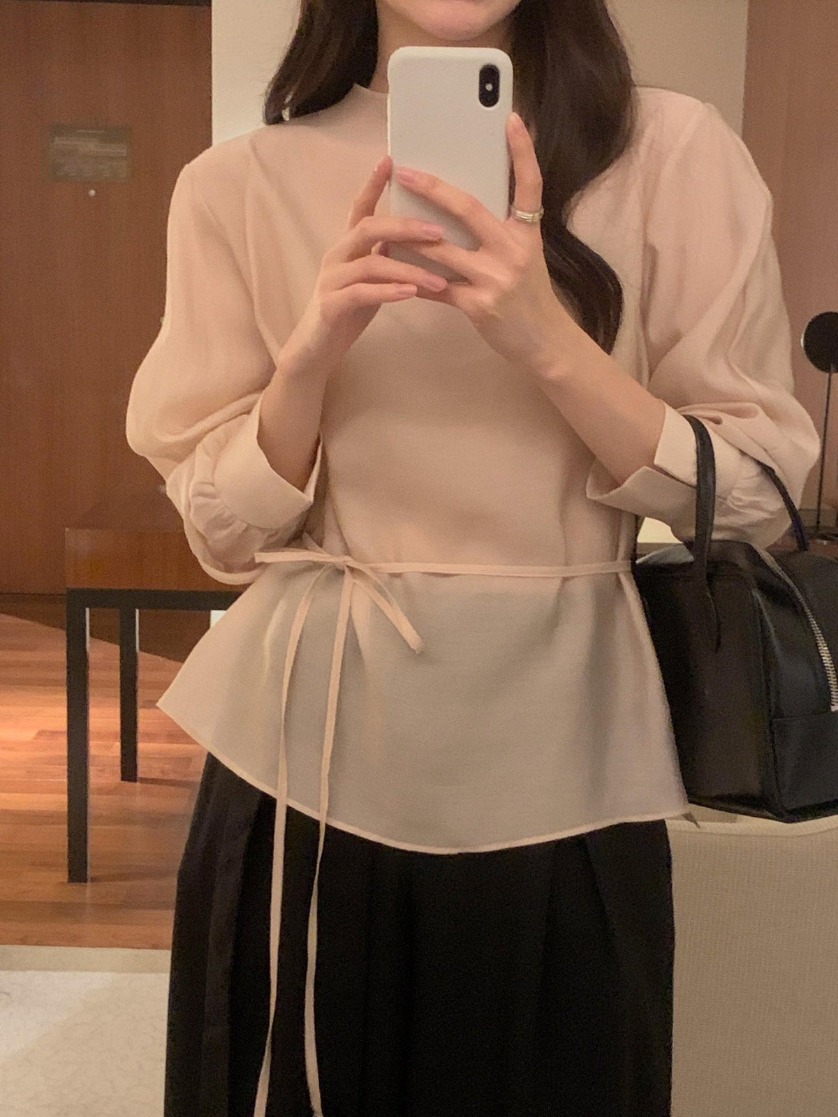 Moment Half Neck Blouse